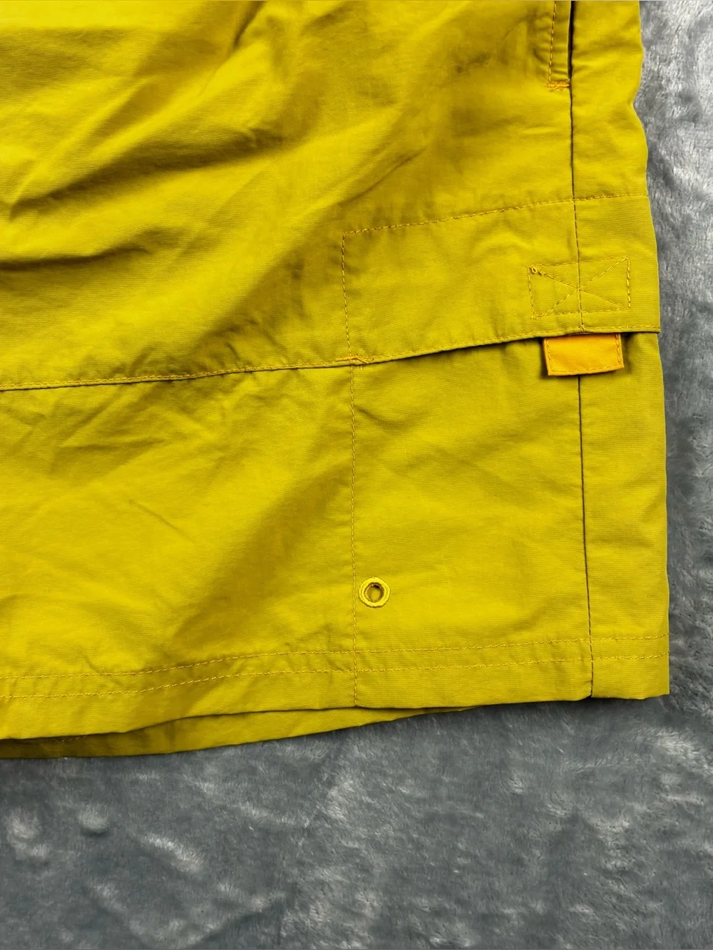 Territory Ahead Swim Trunks Size Large Olive Green Mesh Lined Pockets Drawstring